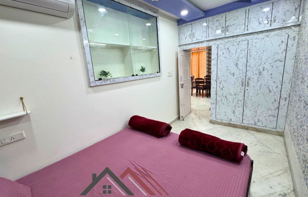 Skyline Homestays Slider Pictures