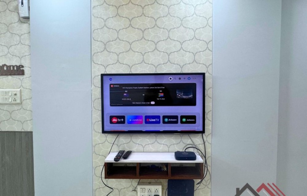 Skyline Homestays Slider Pictures