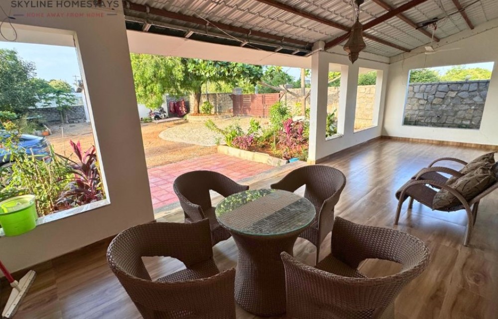 Skyline Homestays Slider Pictures