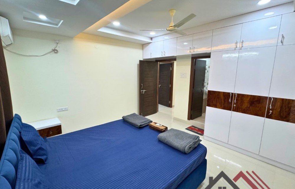 Skyline Homestays Slider Pictures